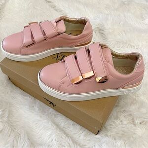 New Footwear Big Girls Sneakers shoes 4 pink gold gift birthday stylish cute